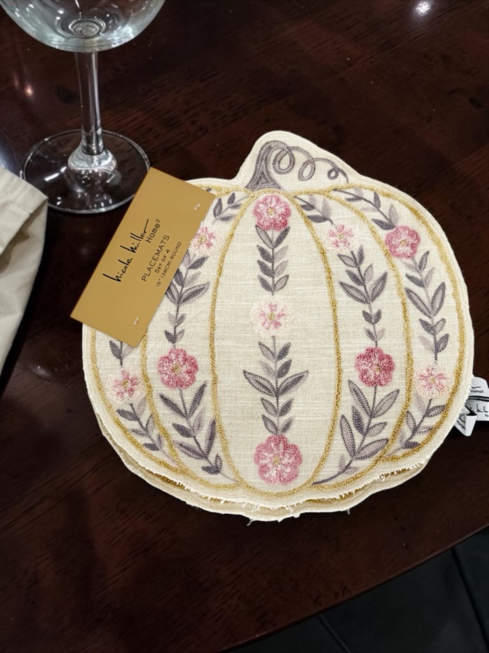 NWT Nicole Miller Set of 4 Pumpkin‎ Placemats Fall Thanksgiving Table Decor